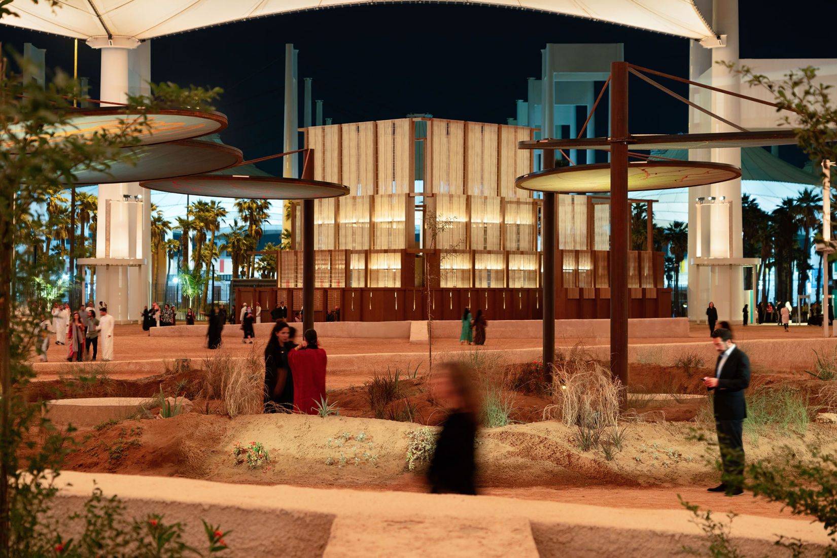 Rooted Transience by EAST Architecture Studio. Photograph by Marco Cappelletti, courtesy of the Diriyah Biennale Foundation.
