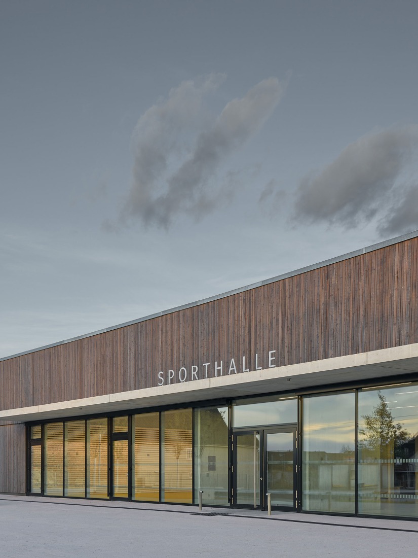 Three-pitch sports hall by Drei Architekten. Photograph by Zooey Braun.