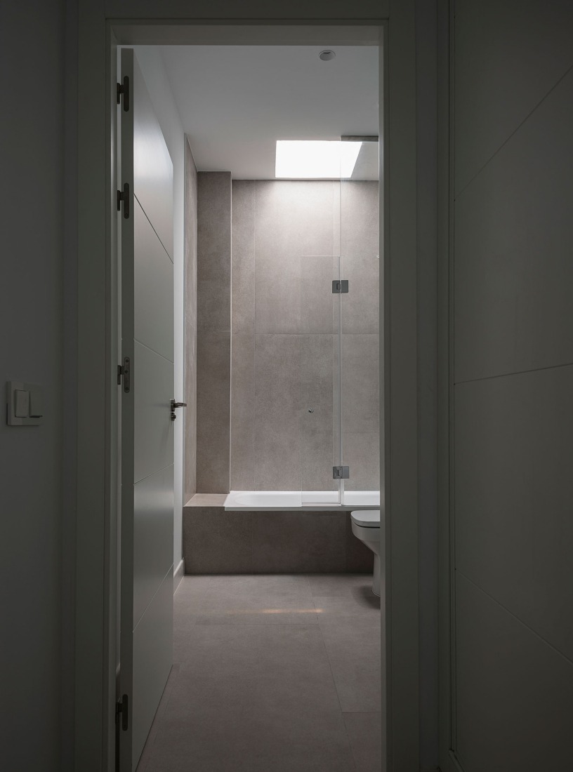 Four homes next to the Desembocadura by Estudio Curtidores. Photograph by Fernando Alda.