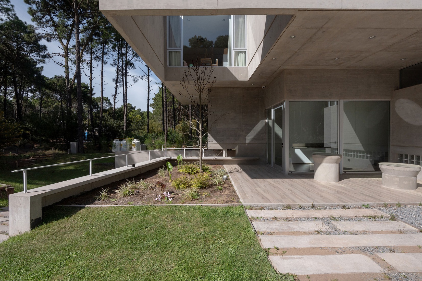 C&G House by Estudio Galera Arquitectura. Photograph by Diego Medina.