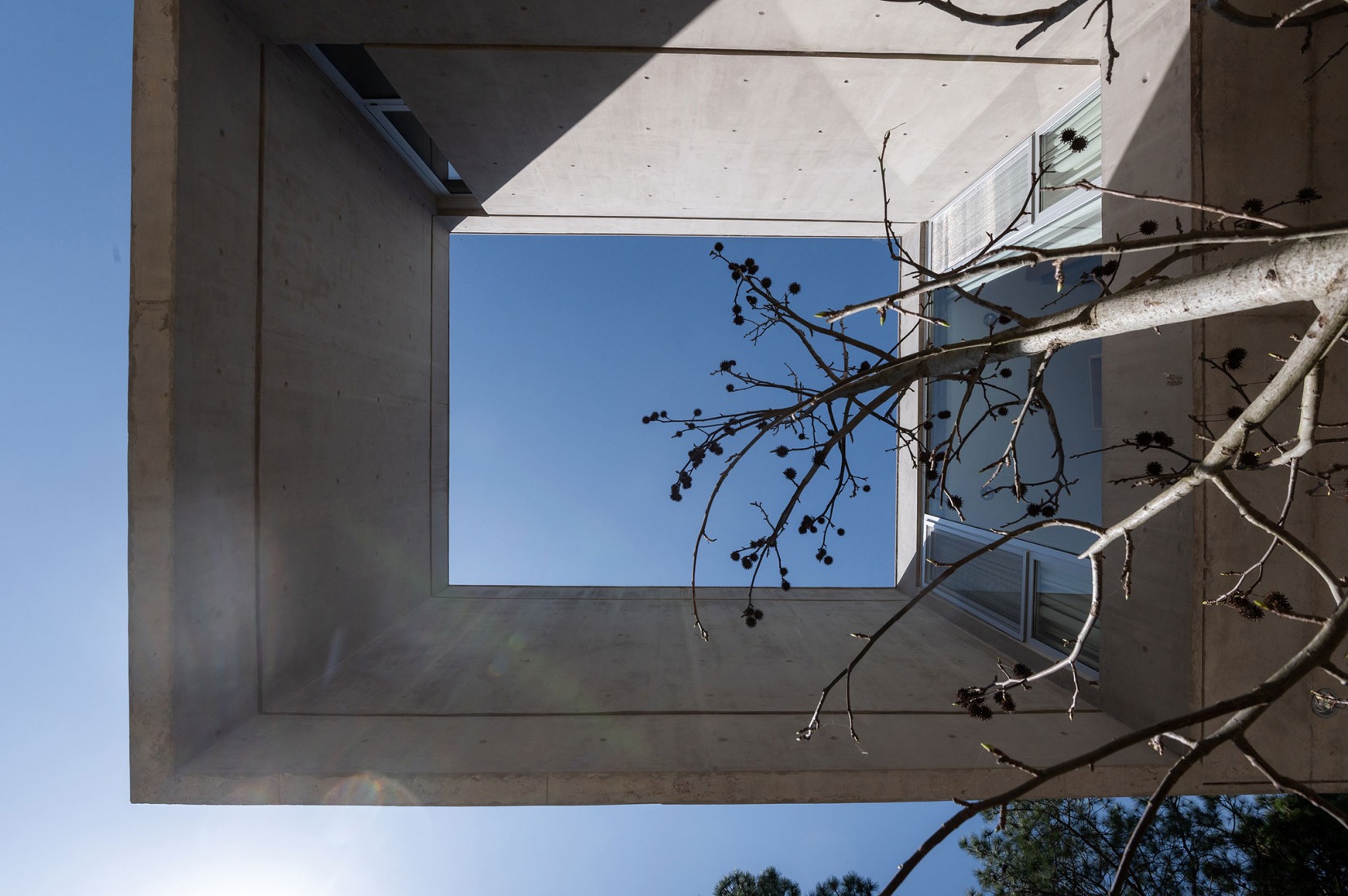 C&G House by Estudio Galera Arquitectura. Photograph by Diego Medina.