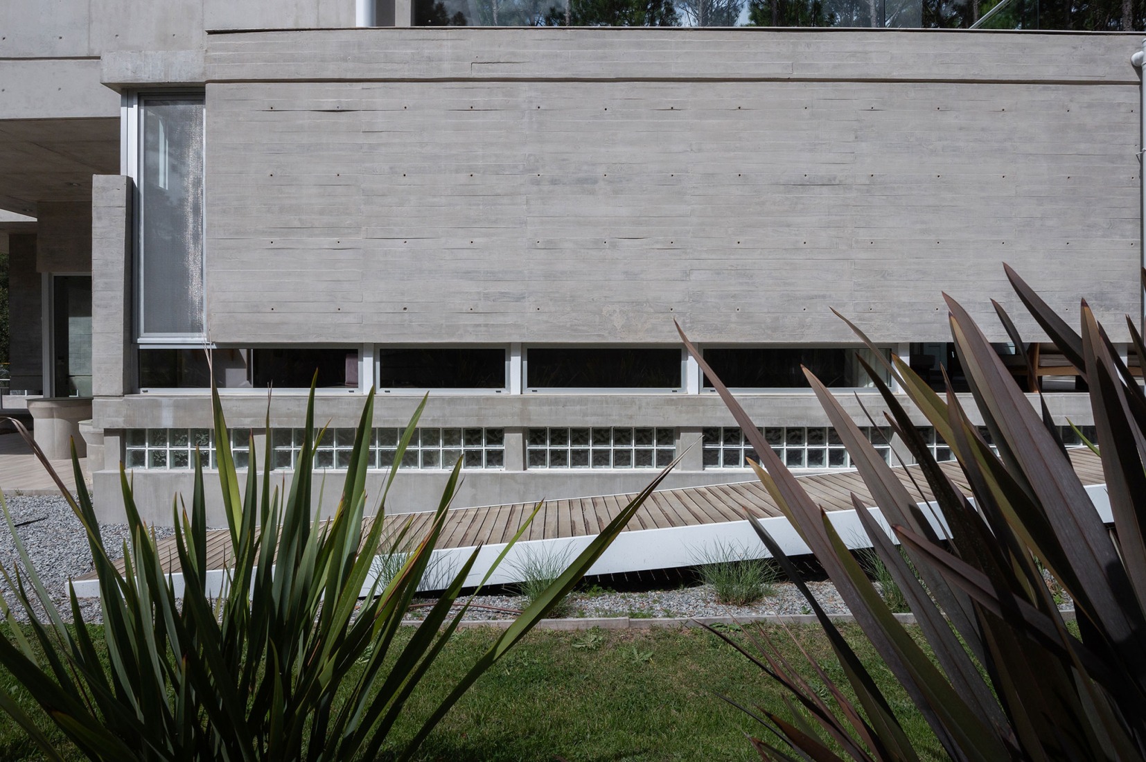 C&G House by Estudio Galera Arquitectura. Photograph by Diego Medina.