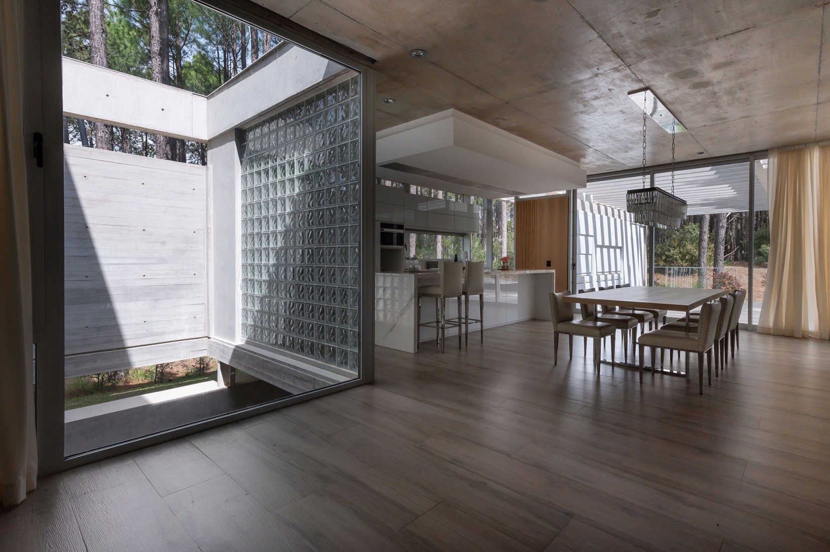 C&G House by Estudio Galera Arquitectura. Photograph by Diego Medina.