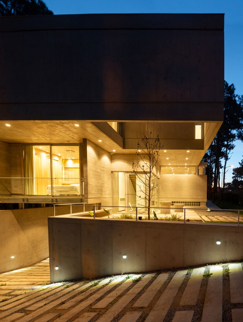 C&G House by Estudio Galera Arquitectura. Photograph by Diego Medina.