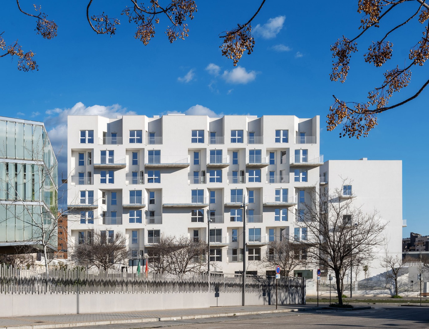 171 Rental homes, common areas, and parking by MCEA. Photograph by David Frutos Fotografía de Arquitectura.