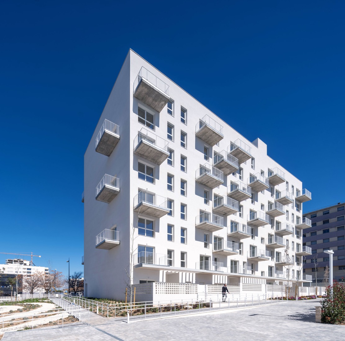 171 Rental homes, common areas, and parking by MCEA. Photograph by David Frutos Fotografía de Arquitectura.