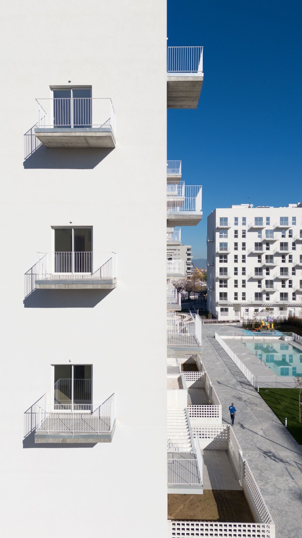171 Rental homes, common areas, and parking by MCEA. Photograph by David Frutos Fotografía de Arquitectura.
