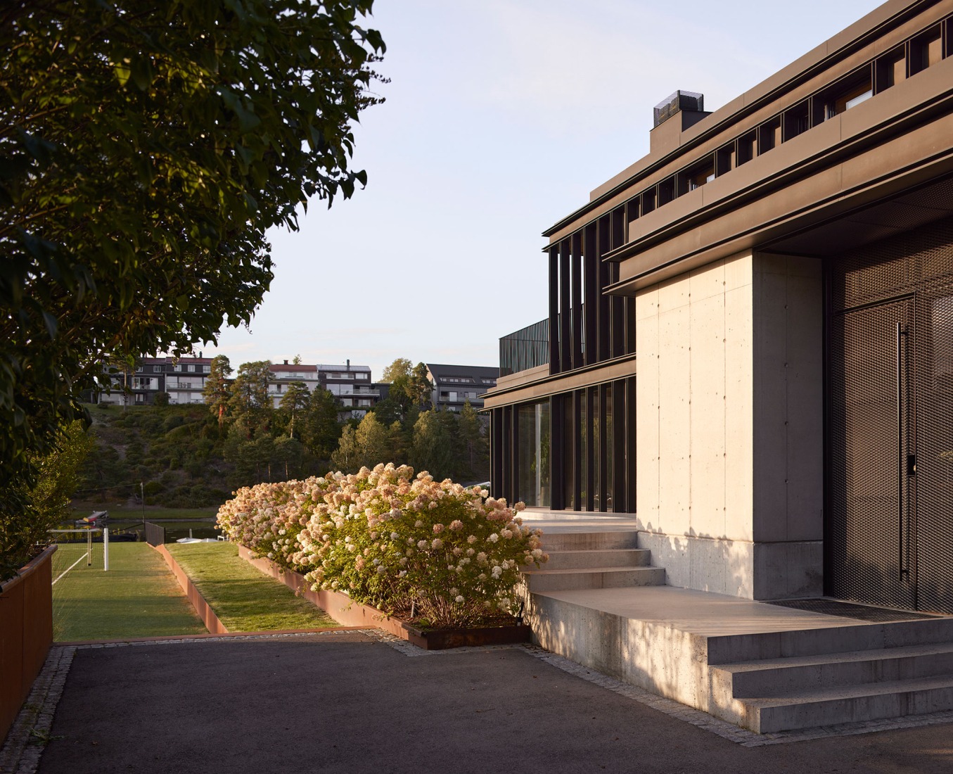 Villa Bruksveien by R21 Arkitekter. Photograph by Mariela Apollonio.