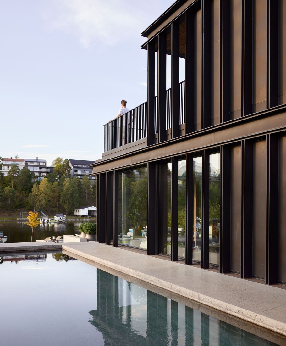 Villa Bruksveien by R21 Arkitekter. Photograph by Mariela Apollonio.