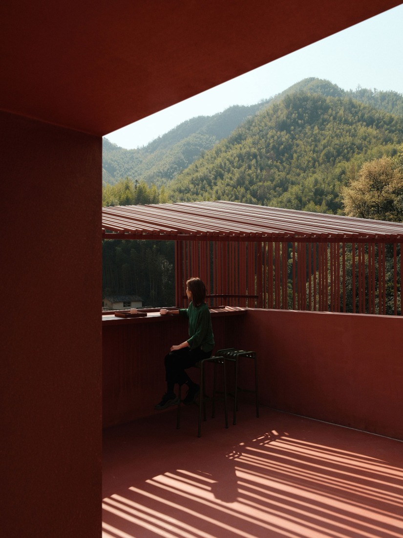 The viewfinder on the façade for the bar. Songzhuang Z Museum by Team_BLDG. Photograph by Jonathan Leijonhufvud.
