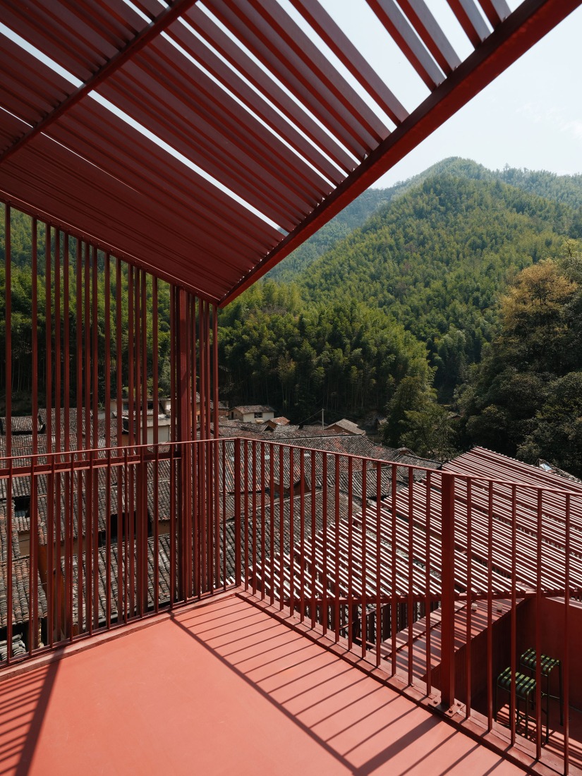 The mountains screened by the grilles. Songzhuang Z Museum by Team_BLDG. Photograph by Jonathan Leijonhufvud.
