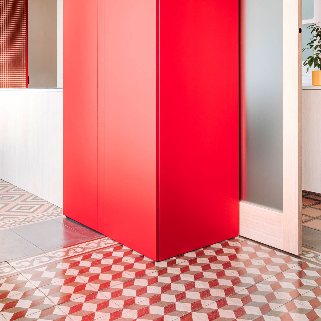 Chromatic Home by JJ+. Photograph by Hiperfocal.