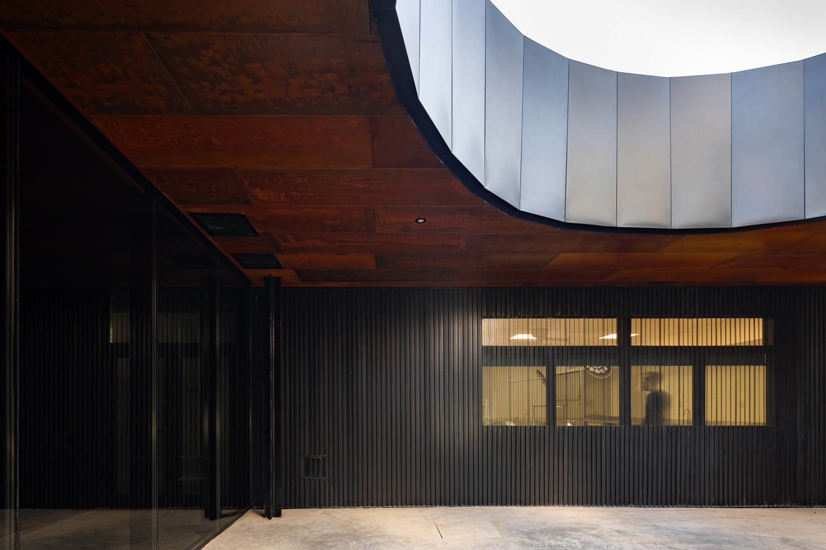 Judicial Morgue for the city of Vera. Photograph by Ramiro Sosa.