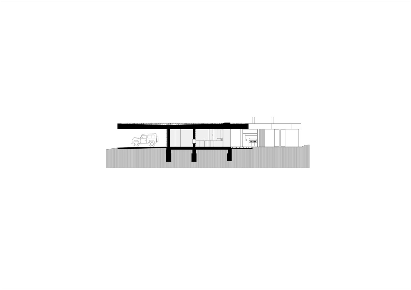 Sección. Casa Banánka por Paulíny Hovorka Architects.