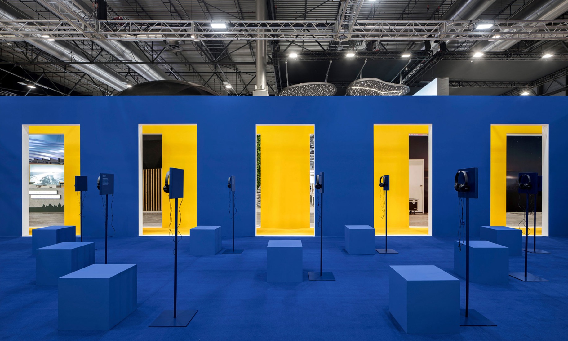 Pabellón para Barcelona en FITUR 2025 por Pineda Monedero + Jaime Prous Architects. Fotografía por Del Rio Bani.