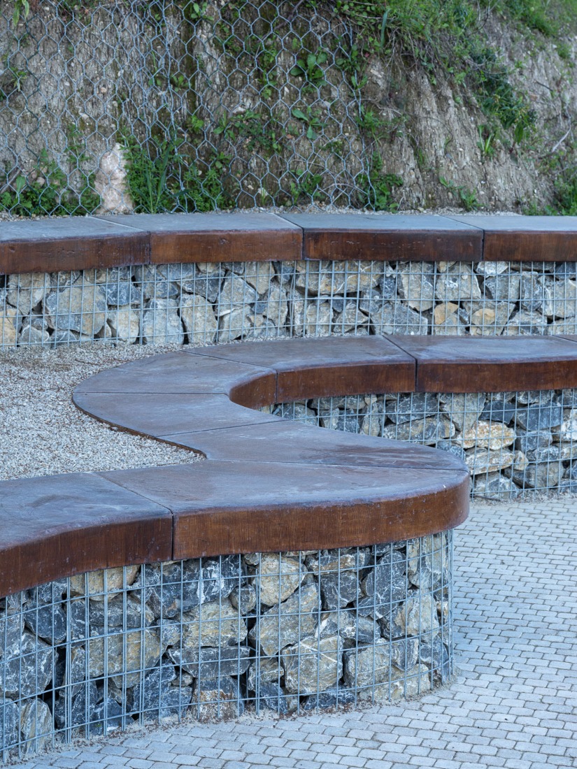 Regeneration of urban spaces in the historic center of Olvera by Estudio Acta. Photograph by Fernando Alda.