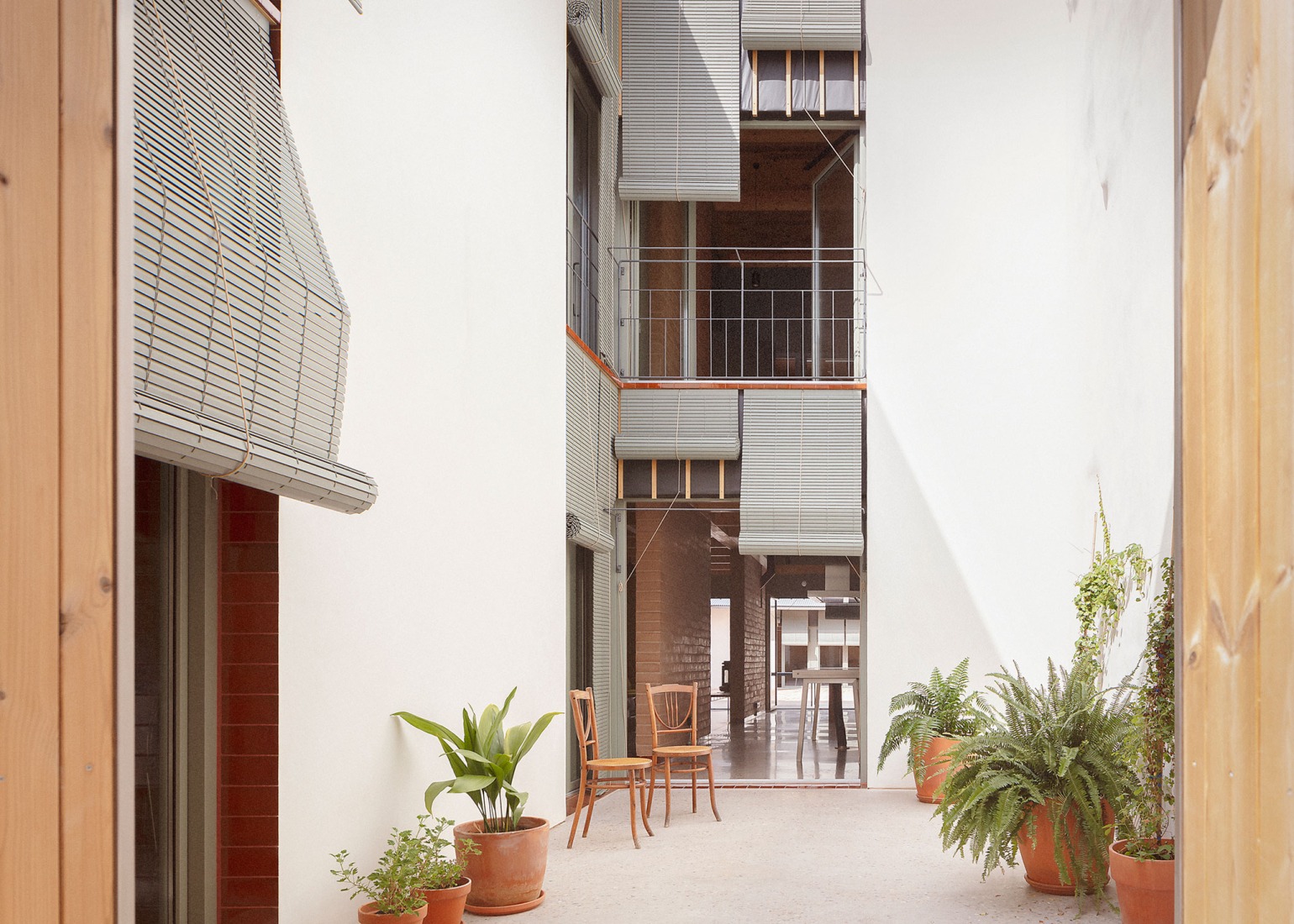 "La Sequieta" House by Lacol SCCL. Photograph by Milena Villalba.