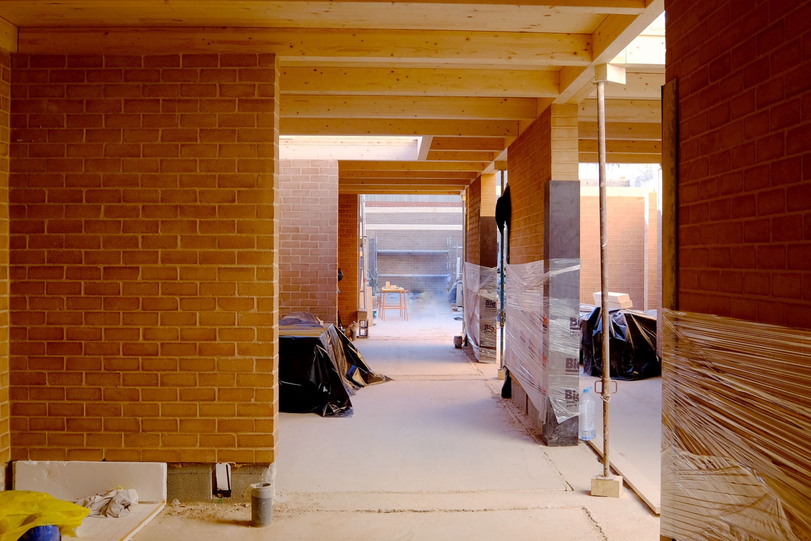 Construction photos. "La Sequieta" House by Lacol SCCL.