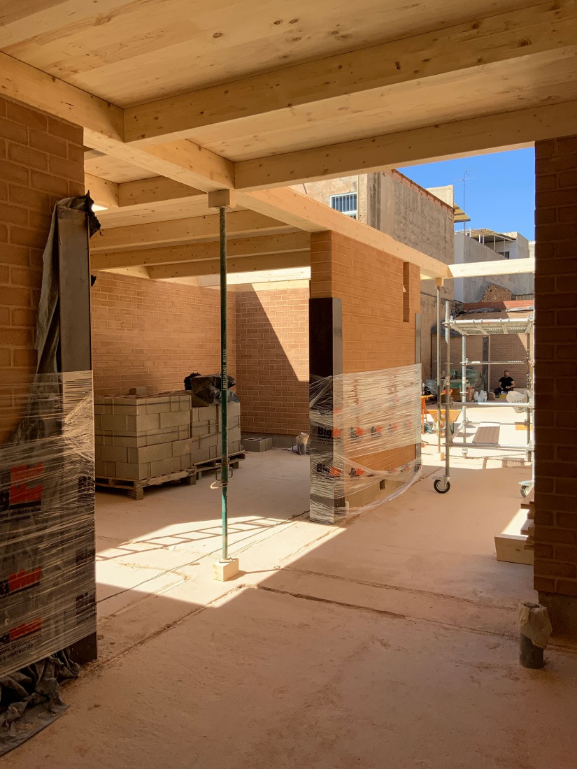 Construction photos. "La Sequieta" House by Lacol SCCL.