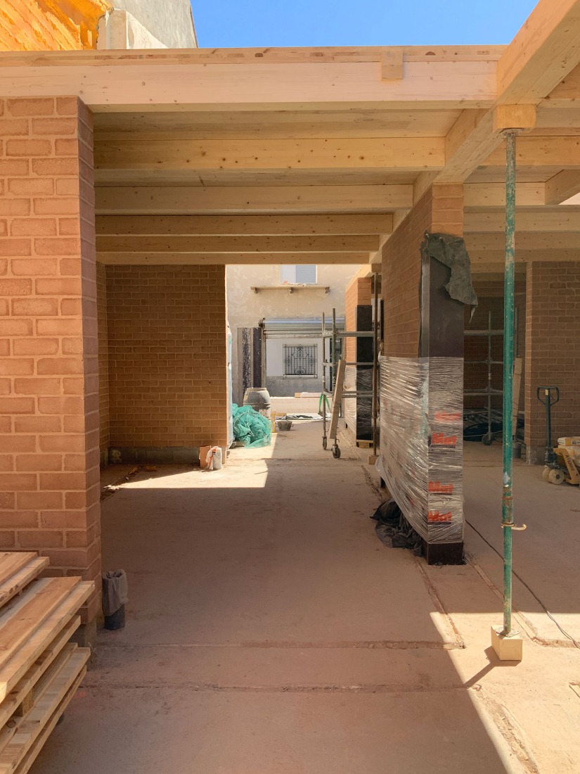 Construction photos. "La Sequieta" House by Lacol SCCL.