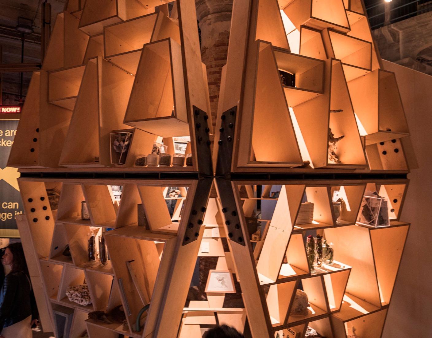 Curiosity pavilion for the Venice Biennale by a|911, Cadena Concepts, Esrawe. Photography by Ricardo de la Concha.