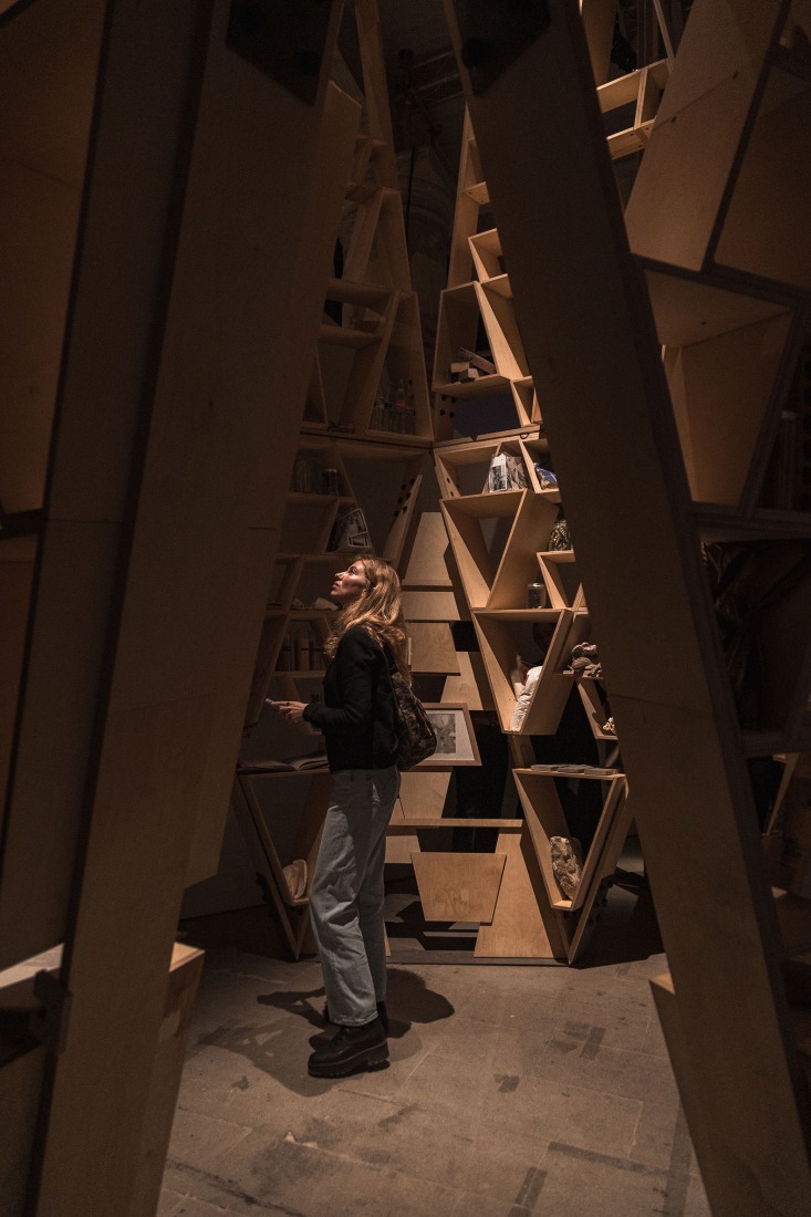 Curiosity pavilion for the Venice Biennale by a|911, Cadena Concepts, Esrawe. Photography by Ricardo de la Concha.
