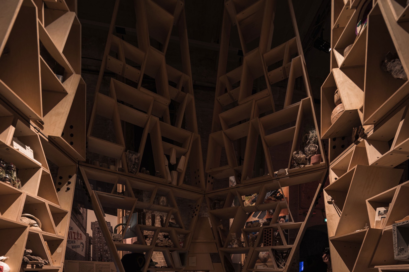 Curiosity pavilion for the Venice Biennale by a|911, Cadena Concepts, Esrawe. Photography by Ricardo de la Concha.