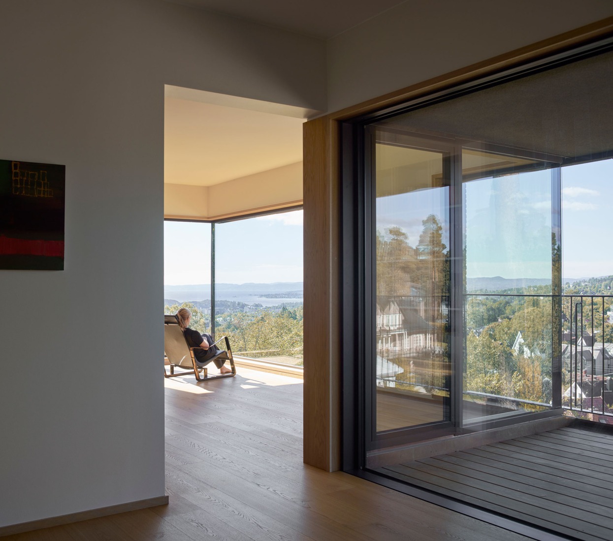 Grimelundsveien Apartments by R21 Arkitekter. Photograph by Mariela Apollonio.