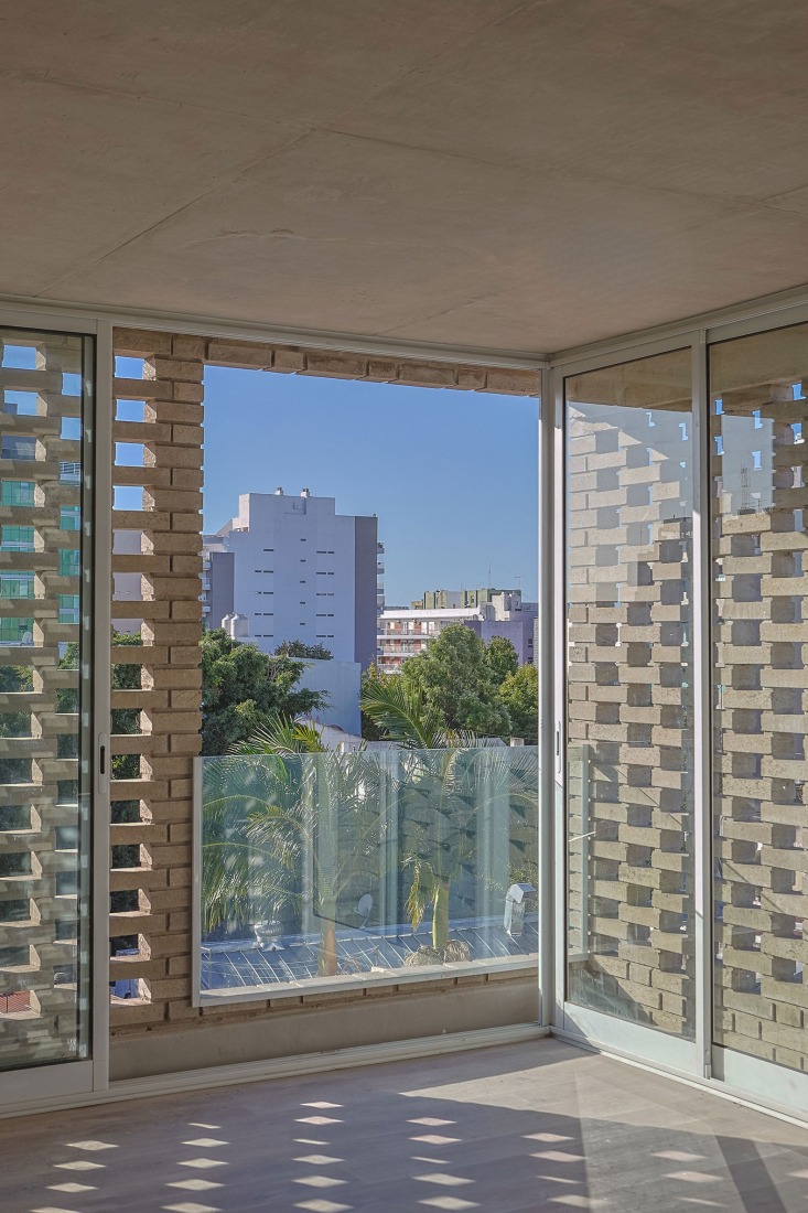 NÑZ 3949 por Estudio Arqtipo. Fotografía por Israel Caire.