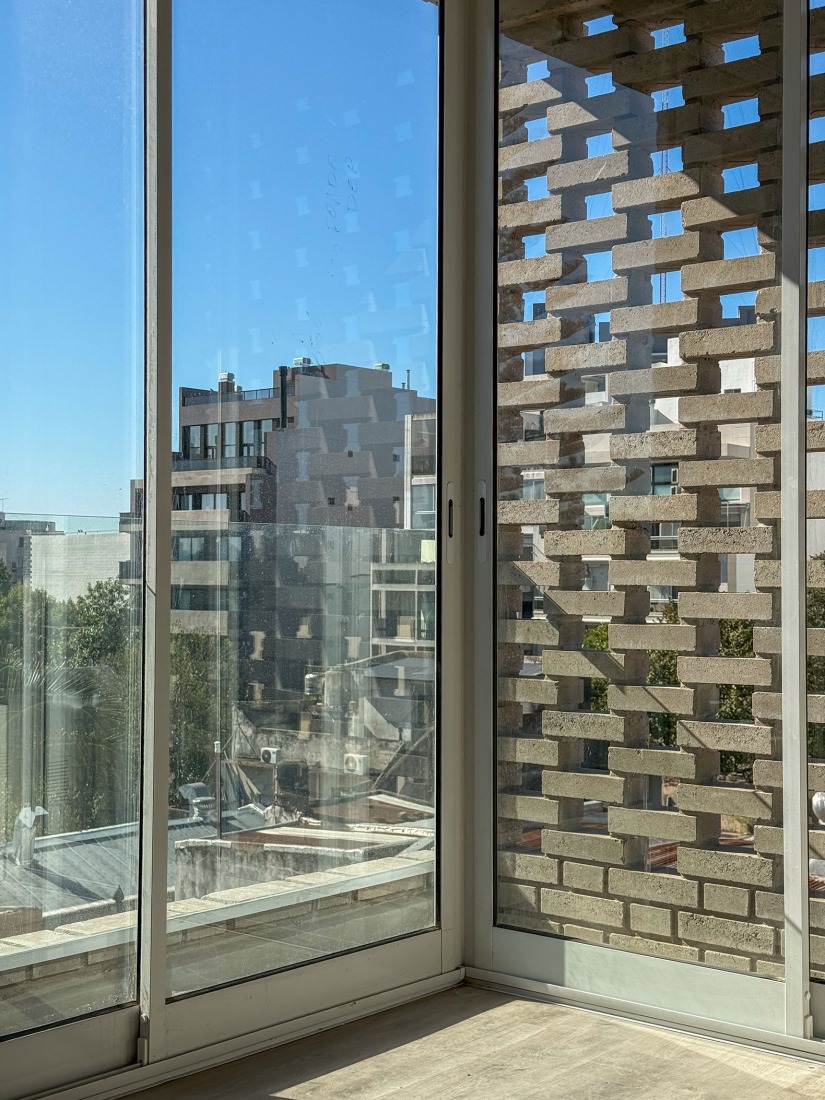 NÑZ 3949 por Estudio Arqtipo. Fotografía por Israel Caire.