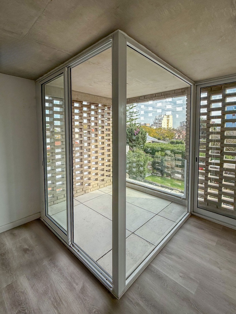 NÑZ 3949 por Estudio Arqtipo. Fotografía por Israel Caire.