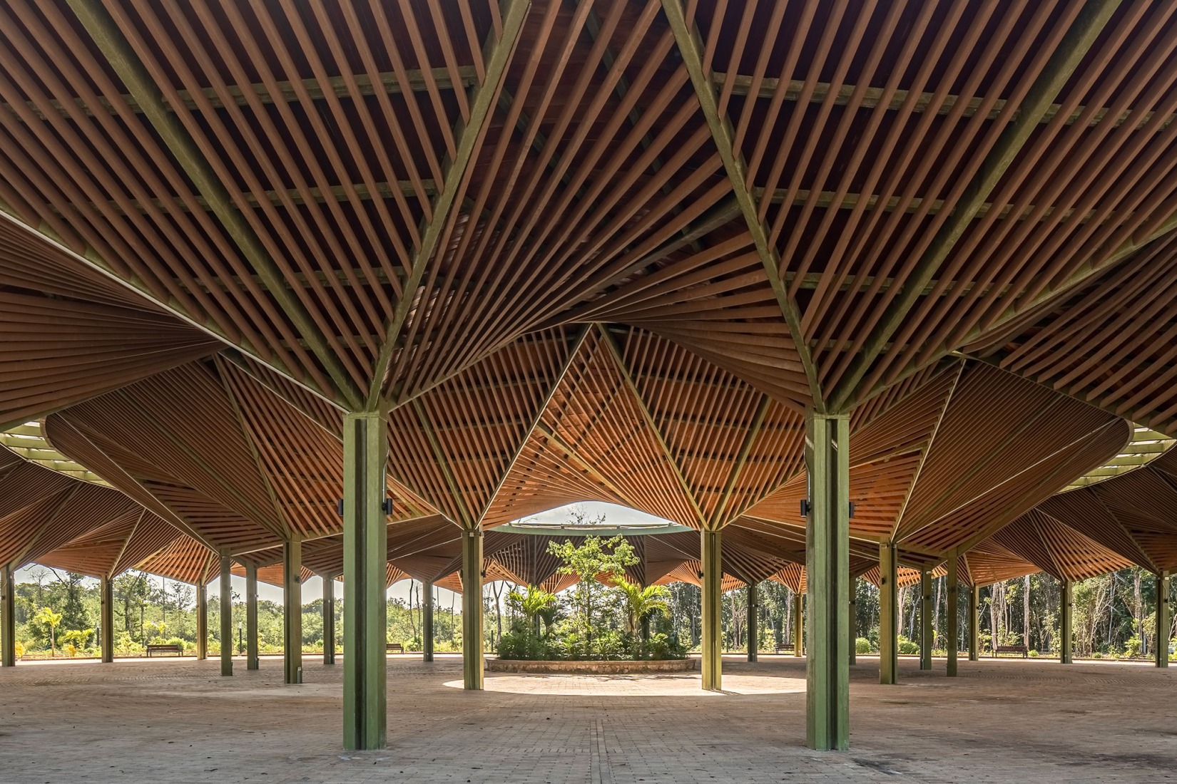 Pavilion. Quintana Roo Park by Aidia Studio. Photography by Andrés Cedillo. Pavilion. Quintana Roo Park by Aidia Studio. Photography by Andrés Cedillo.
