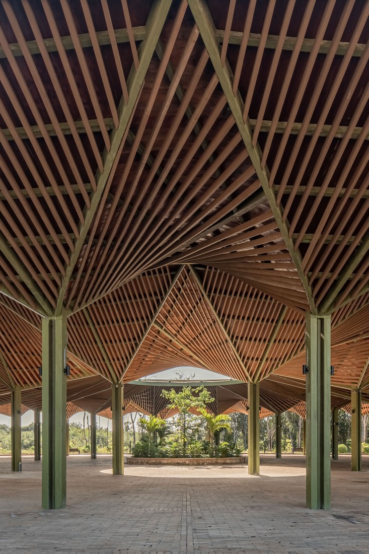 Pavilion. Quintana Roo Park by Aidia Studio. Photography by Andrés Cedillo. Pavilion. Quintana Roo Park by Aidia Studio. Photography by Andrés Cedillo.