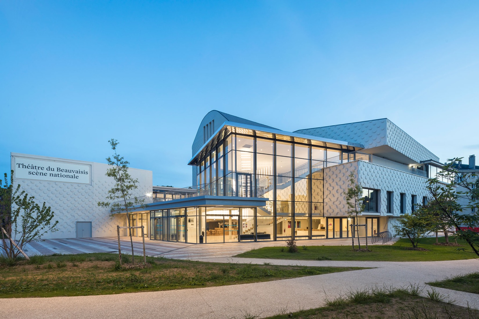 Teatro Regional de Beauvaisis por AJC Architectes. Fotografía por Sergio Grazia.Teatro Regional de Beauvaisis por AJC Architectes. Fotografía por Sergio Grazia.