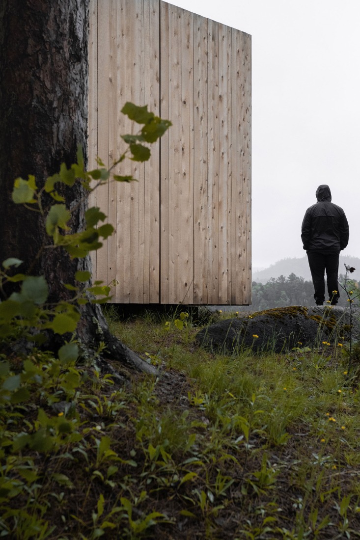 "Faire le vide" by Luca Fortin and Atelier Mock/up. Photograph by Karma Photographie. "Faire le vide" by Luca Fortin and Atelier Mock/up. Photograph by Karma Photographie.