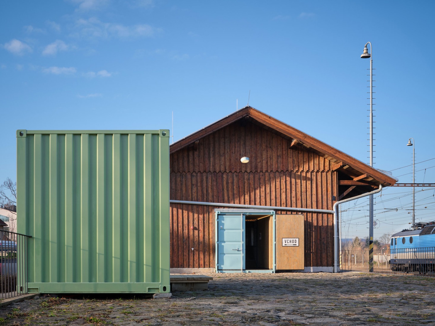 Drevak por Sodomka Sodomková Architekti. Fotografía por BoysPlayNice.