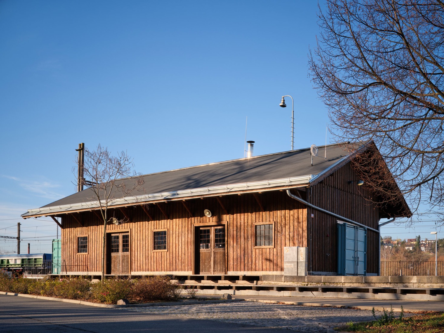 Drevak por Sodomka Sodomková Architekti. Fotografía por BoysPlayNice.