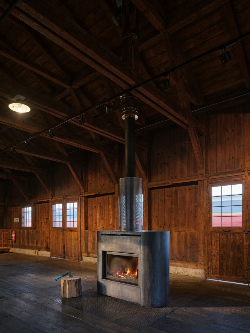 Drevak por Sodomka Sodomková Architekti. Fotografía por BoysPlayNice.