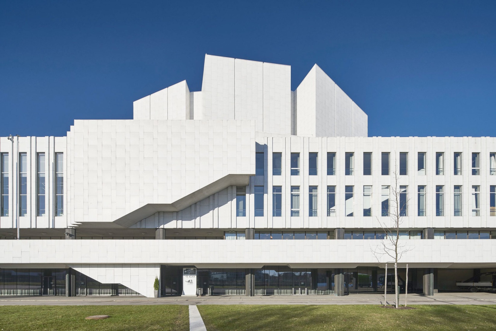 Alvar Aalto's Finlandia Hall.