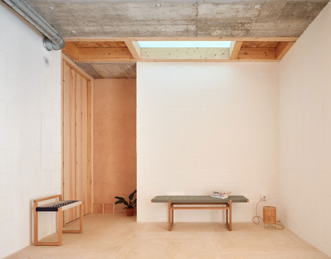 «Ses Veles Puigpunyent» por Alventosa Morell Arquitectes y Joan Josep Fortuny Giró. Fotografía por José Hevia.