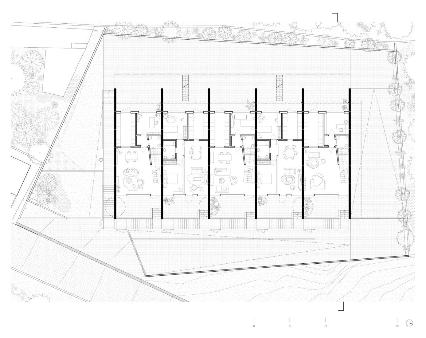Plano de planta baja. Casas G-5 por SUMMARY Architects. 