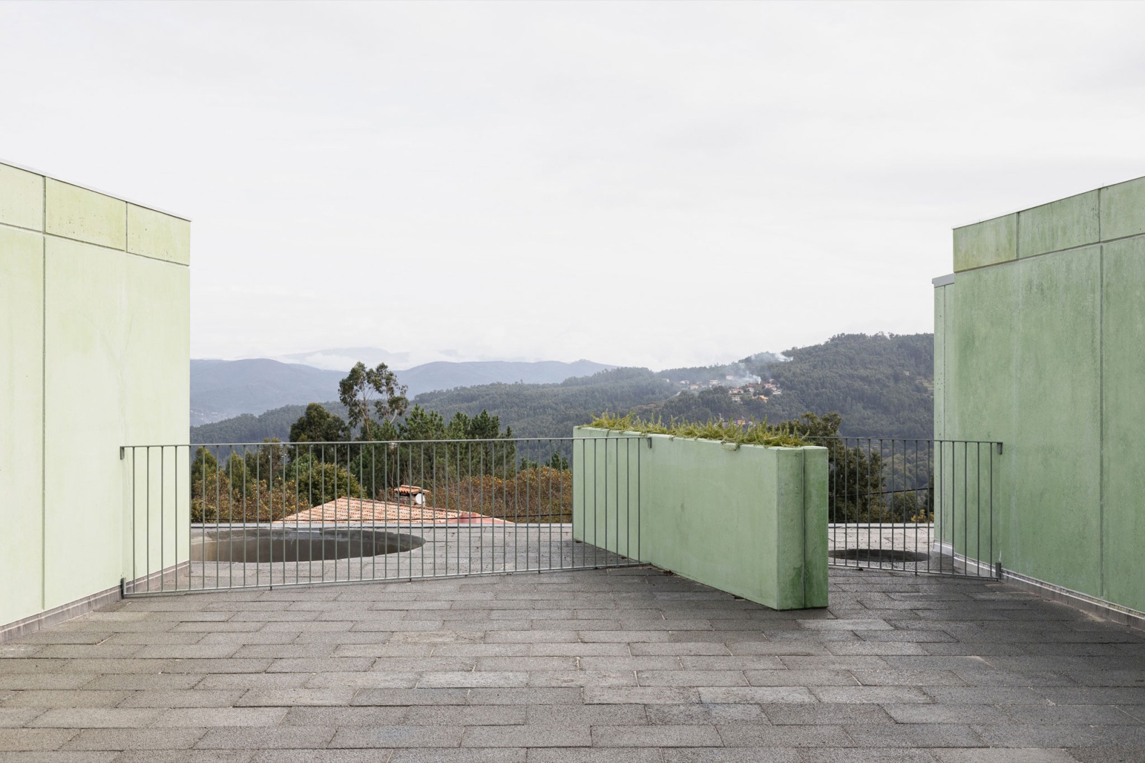 Casas G-5 por SUMMARY Architects. Fotografía por Alexander Bogorodskiy.