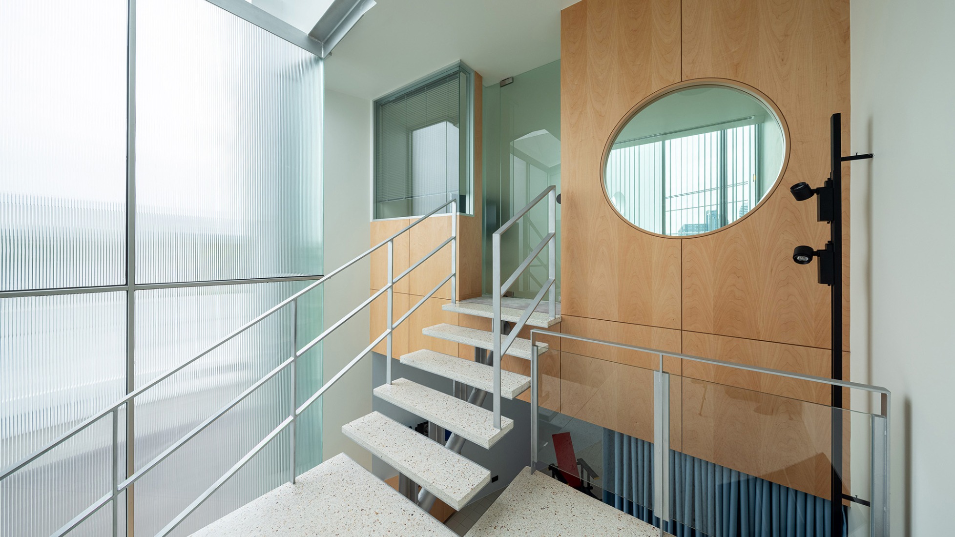 Casa AA por PHTAA. Fotografía por Kukkong. Casa AA por PHTAA. Fotografía por Kukkong.