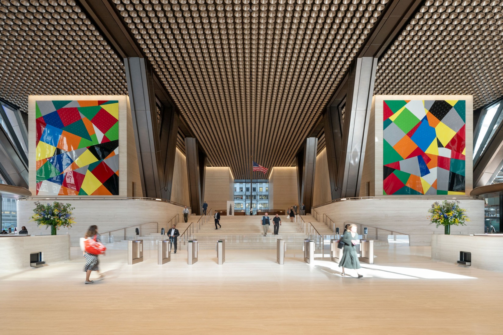 JPMorganChase’s New HQ by Foster + Partners. Photograph by Nigel Young, courtesy of Foster + Partners. Lobby Park Avenue. JPMorganChase’s New HQ by Foster + Partners. Photograph by Nigel Young, courtesy of Foster + Partners.