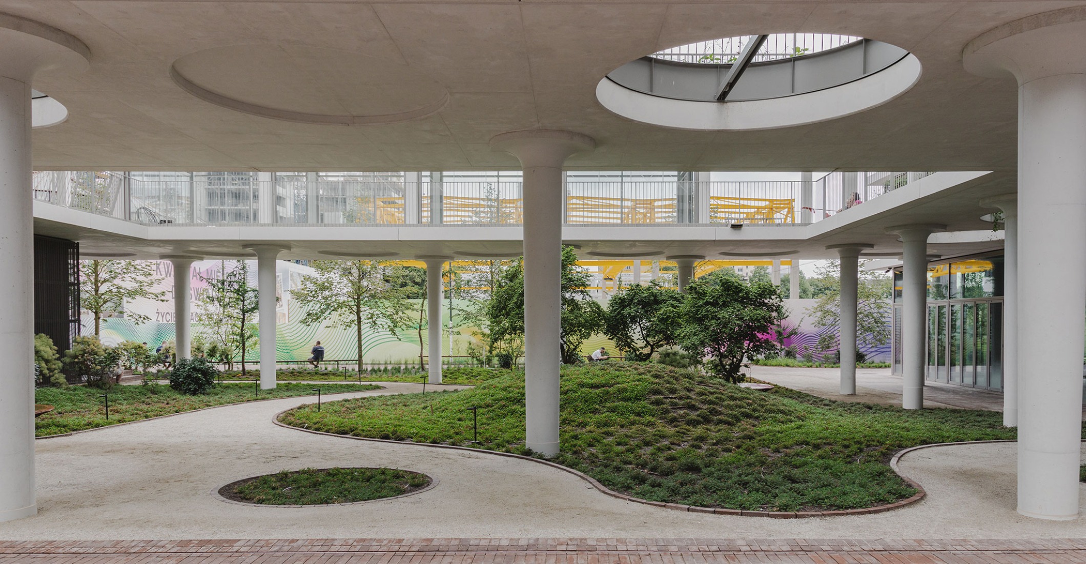 Towarowa 22 - Office house phase B by Jems Architekci. Photograph by Maria Kot.