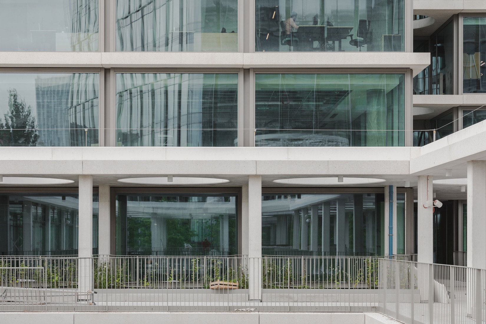 Towarowa 22 - Office house phase B by Jems Architekci. Photograph by Maria Kot.