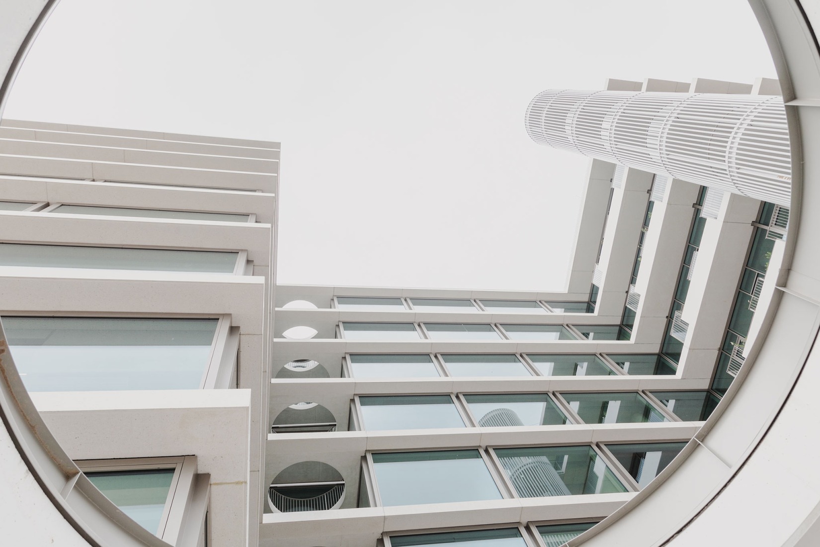 Towarowa 22 - Office house phase B by Jems Architekci. Photograph by Maria Kot.
