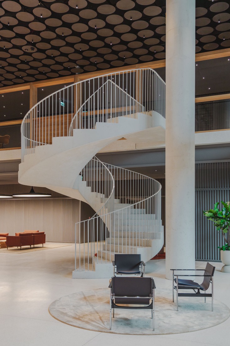 Towarowa 22 - Office house phase B by Jems Architekci. Photograph by Maria Kot.