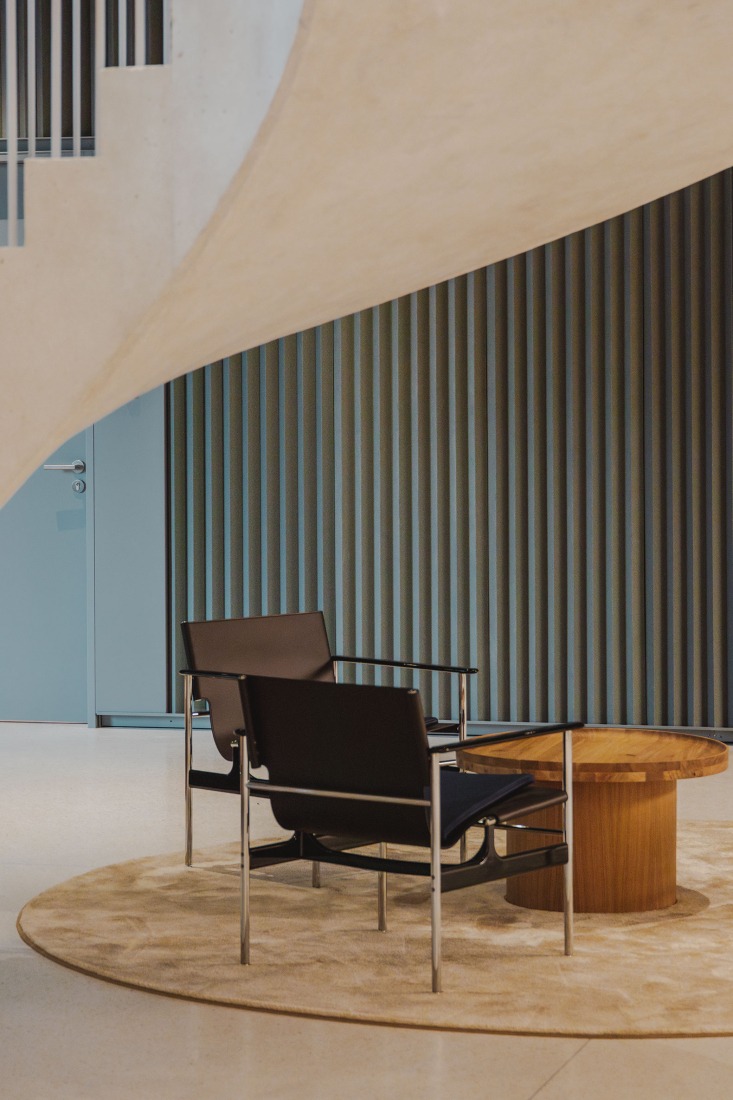 Towarowa 22 - Office house phase B by Jems Architekci. Photograph by Maria Kot.