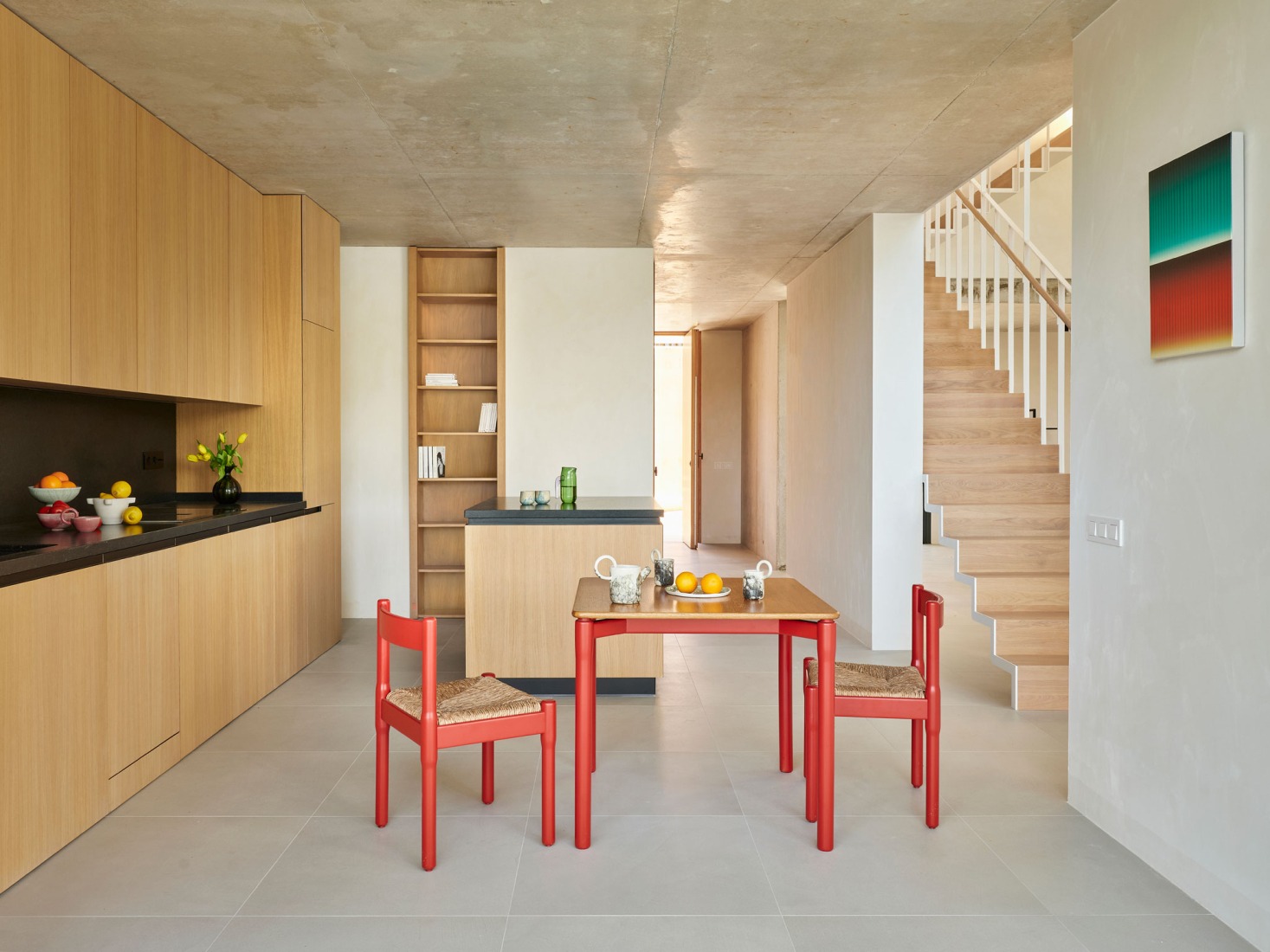 Casa en Cala Tamarit por Raúl Sánchez. Fotografía por David Zarzoso. Casa en Cala Tamarit por Raúl Sánchez. Fotografía por David Zarzoso.